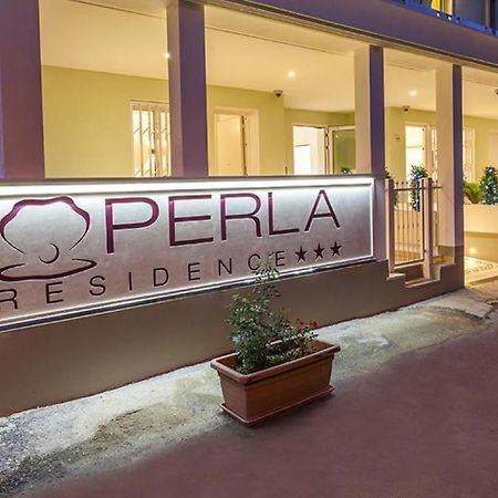 Residence Perla Ріміні Екстер'єр фото