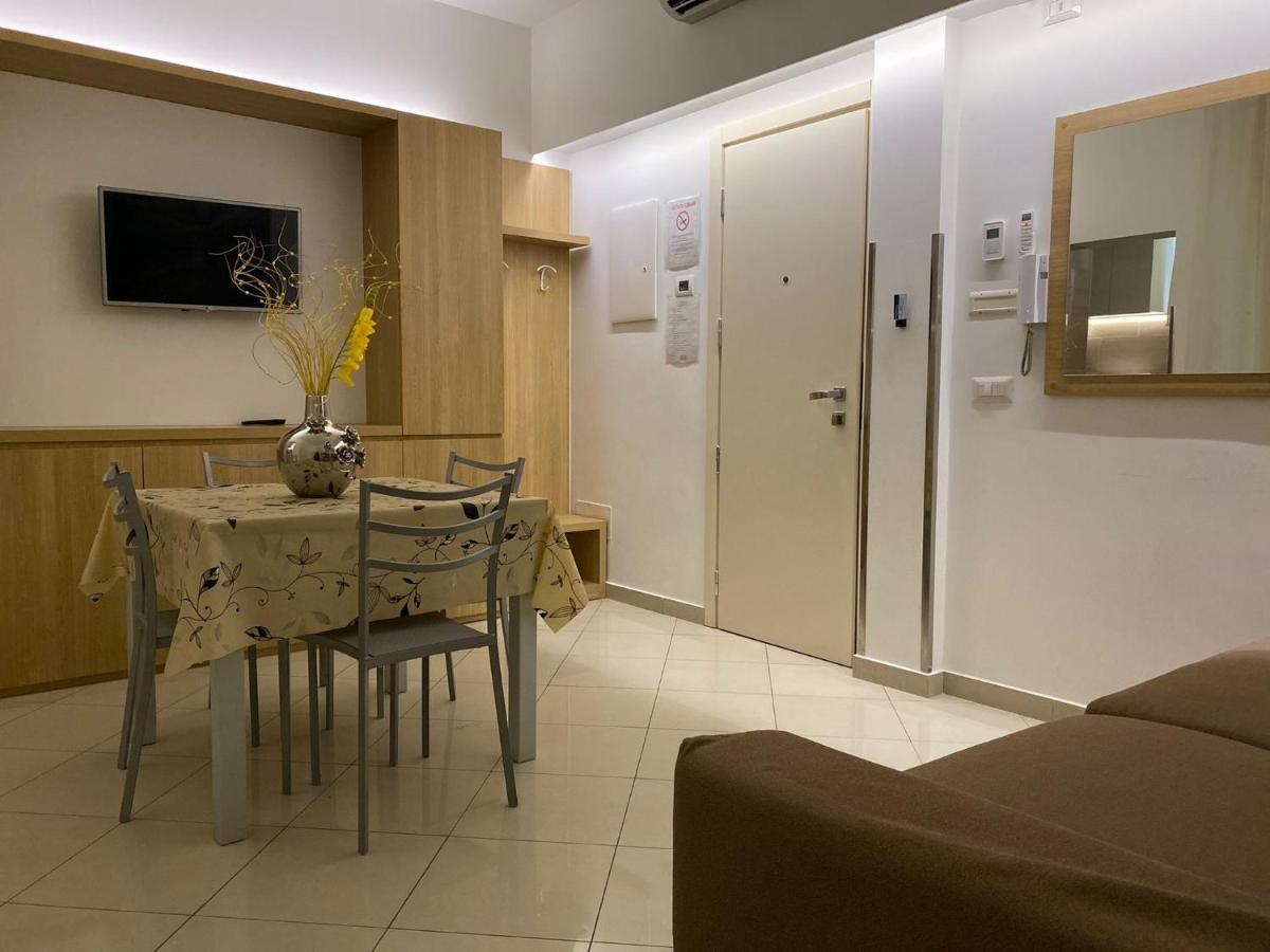 Residence Perla Ріміні Екстер'єр фото