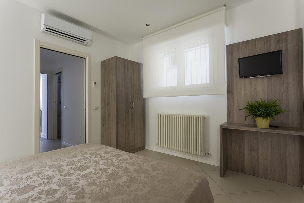 Residence Perla Ріміні Екстер'єр фото
